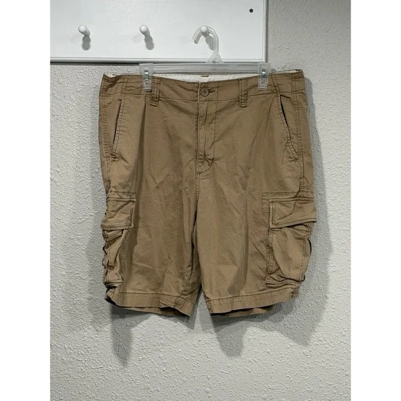 Old Navy Lived-In Straight Cargo Shorts Mens 36 Built-In Flex Casual Gorpcore - Picture 1 of 4